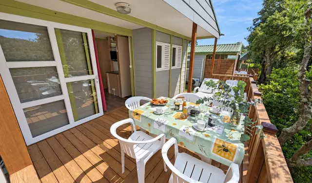 Frühstück auf der Terrasse