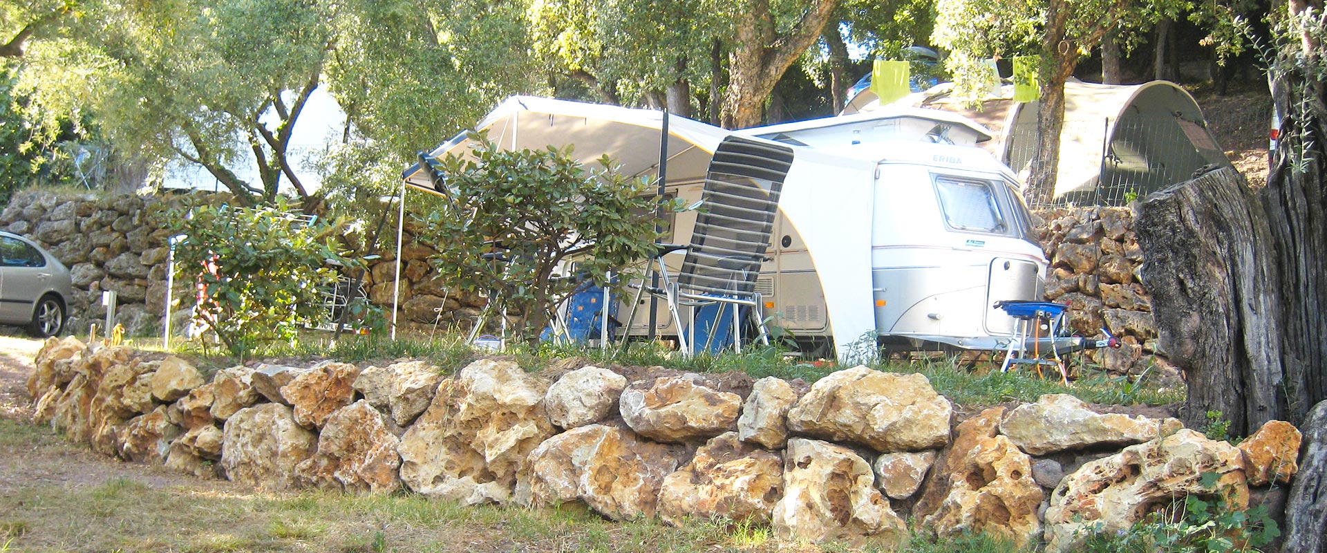 Caravan pitch - Camping les Philippons