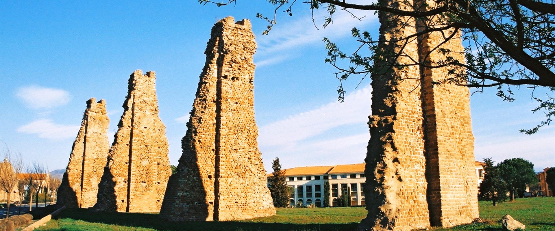 Aqueduct of Fréjus